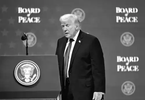 Зустріч Ради Миру Трампа: Хто входить, хто виходить, що на порядку денному?