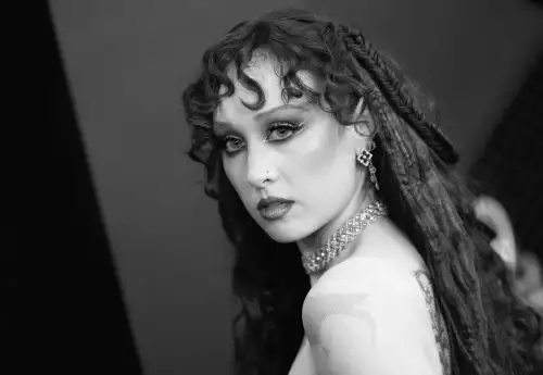 Чаппелл Роан покидає талант-агентство Кейсі Вассерман після розкриття справи Епштейна