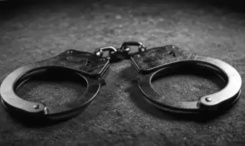 Чоловік з Терребонн-Паріш арештований за вимагання експліцитних фото від колишньої, повідомляє шериф.