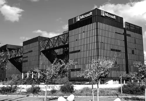 Іран оголошує про плани атакувати економічні та банківські інтереси США та Ізраїлю в регіоні