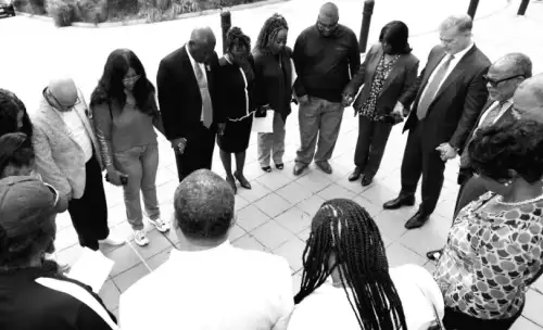 Novartis угодовується зі спадщиною Генріетти Лакс через використання її "викрадених" клітин для розвитку медицини