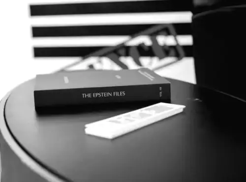 Пам Бонді викликають на допит у комітеті США щодо обробки файлів Епштейна